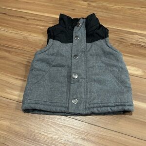 Bienzoe Gray and Black Padded Vest Size 18M
